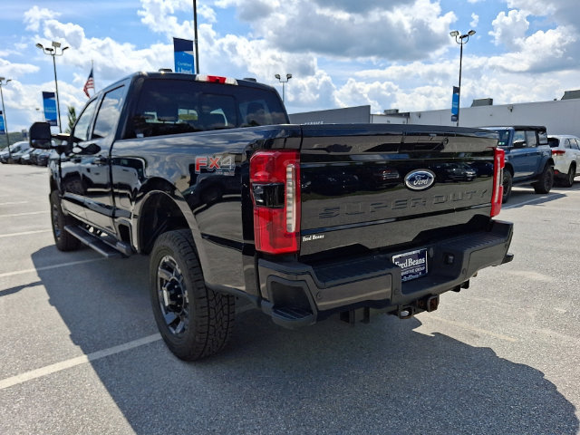 Used 2023 Ford F250 Lariat w/ Lariat Ultimate Package AWD/4WD image 11