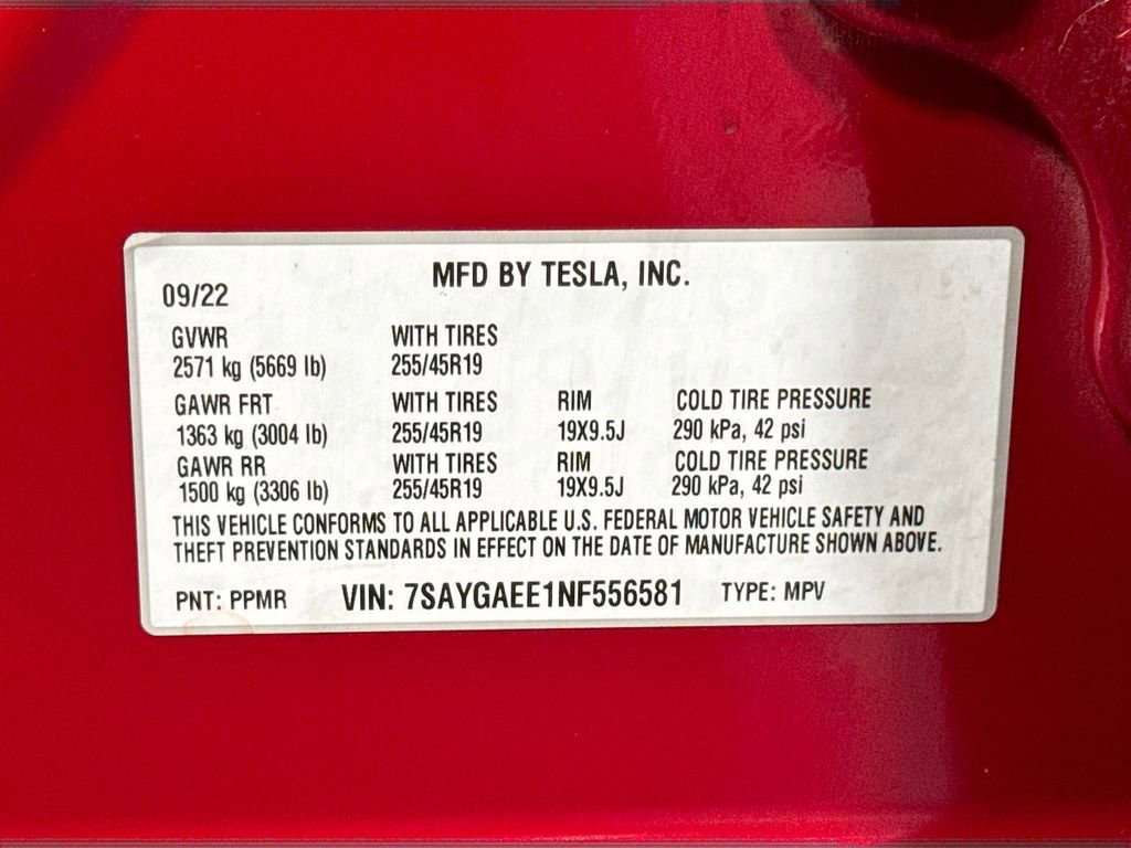 Used 2022 Tesla Model Y Long Range image 21