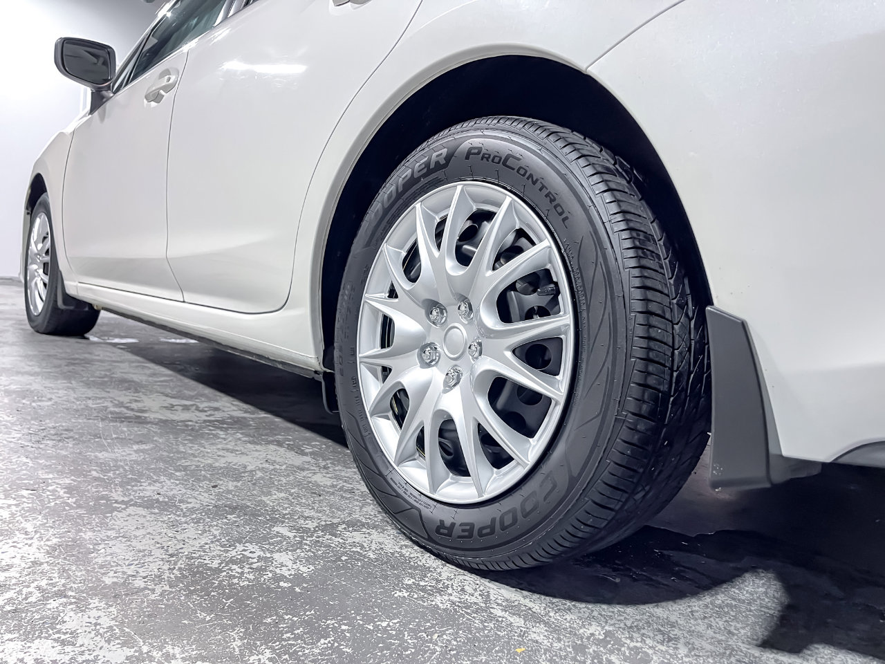 Used 2019 Subaru Impreza 2.0i w/ Eyesight image 10