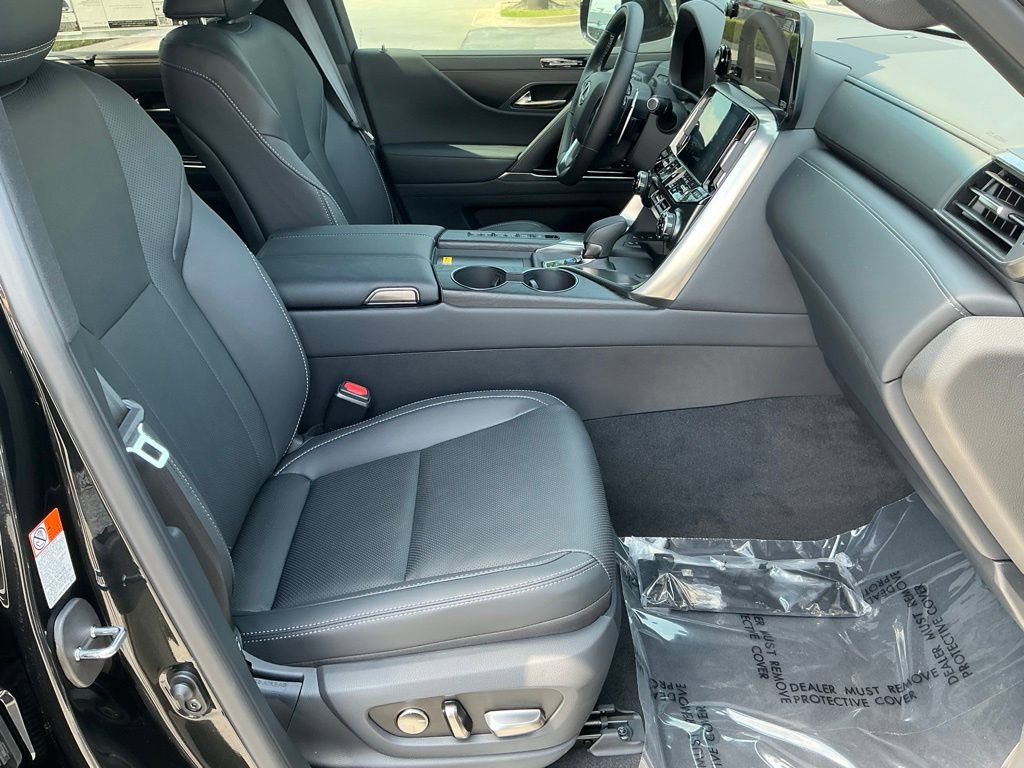 New 2026 Lexus LX 700h Luxury AWD/4WD image 22