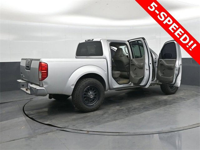 Used 2012 Nissan Frontier S image 42