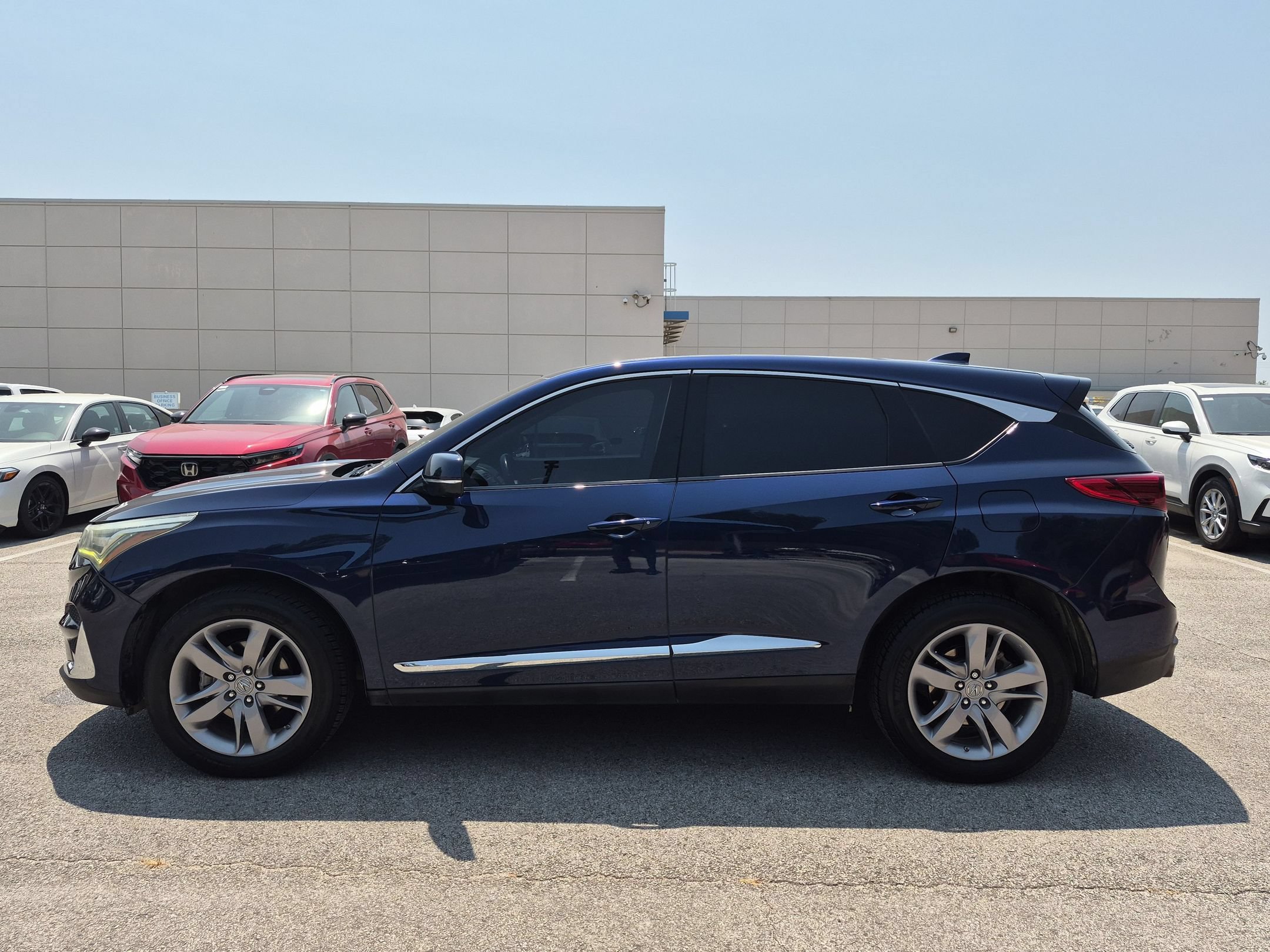 Used 2019 Acura RDX w/ Advance Package AWD/4WD image 6
