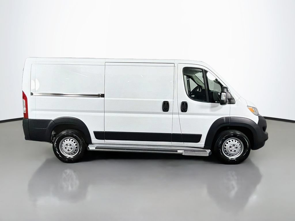 Used 2025 RAM ProMaster 2500 w/ U-Haul Equipment Group FWD image 8