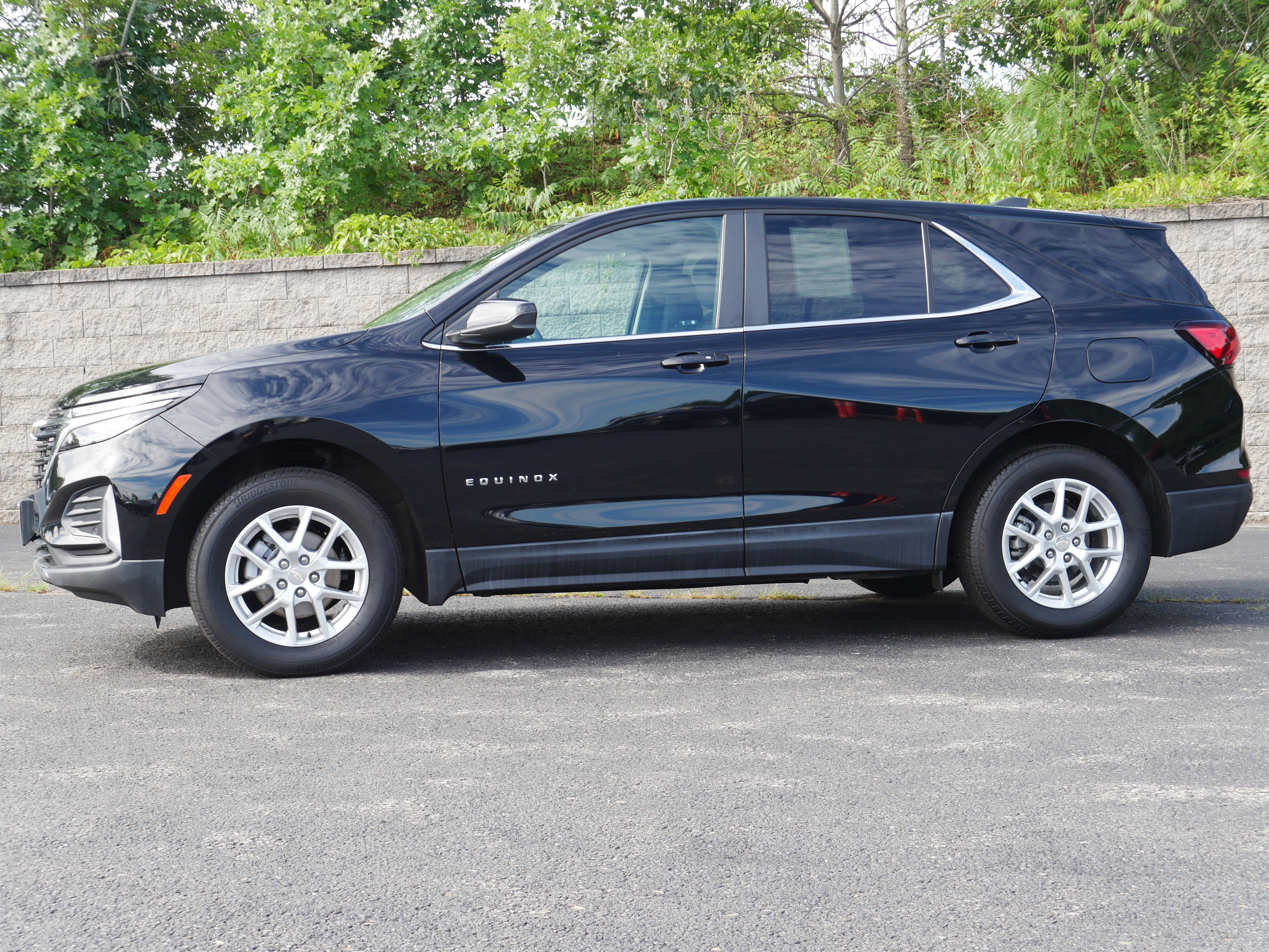 Certified 2023 Chevrolet Equinox LT AWD/4WD image 3