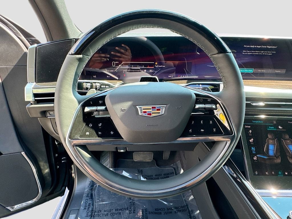 New 2026 Cadillac Escalade ESV Luxury w/ Touring Package AWD/4WD image 17