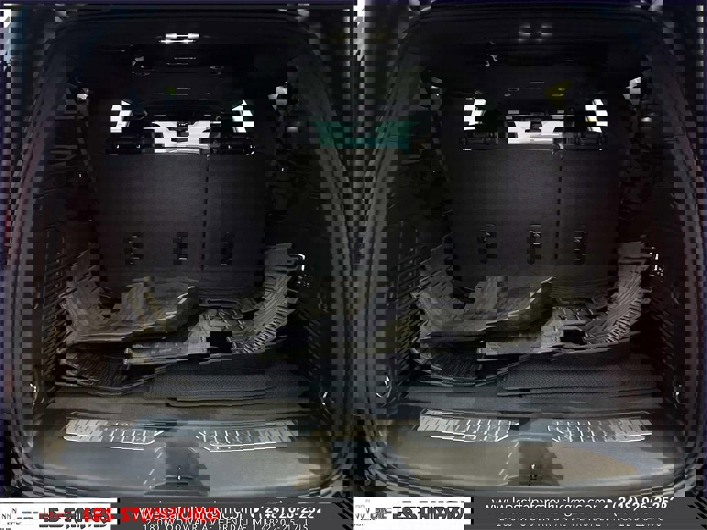 Certified 2024 GMC Yukon XL Denali image 11