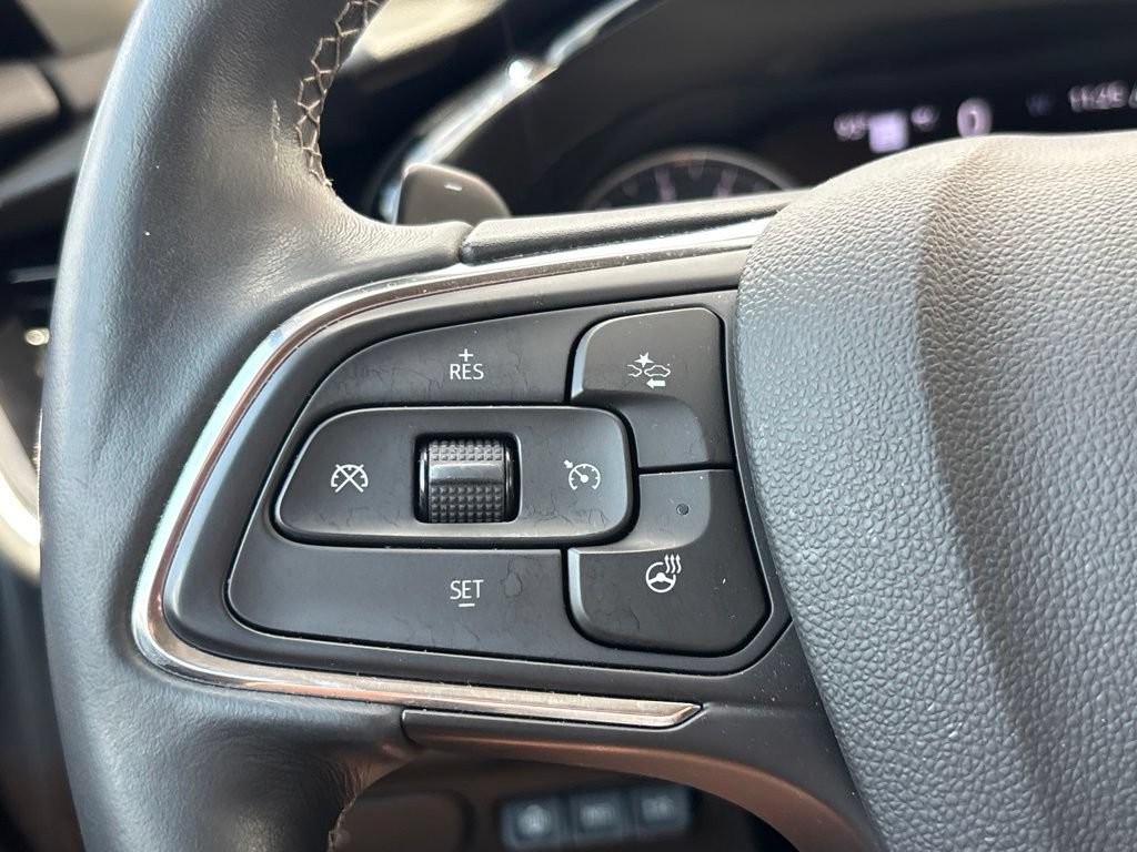 Used 2023 Buick Envision Avenir FWD image 21