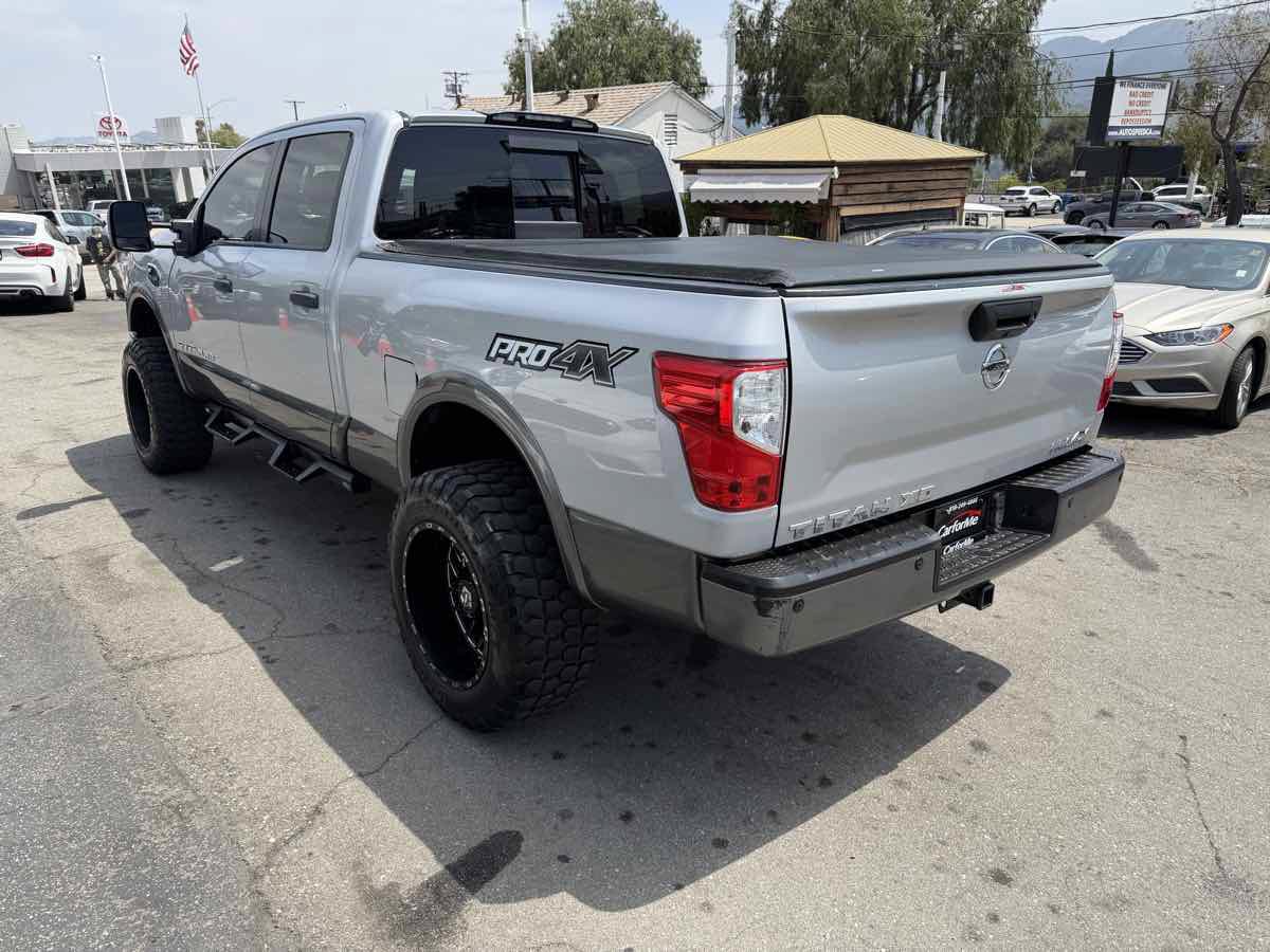 Used 2016 Nissan Titan PRO-4X AWD/4WD image 6