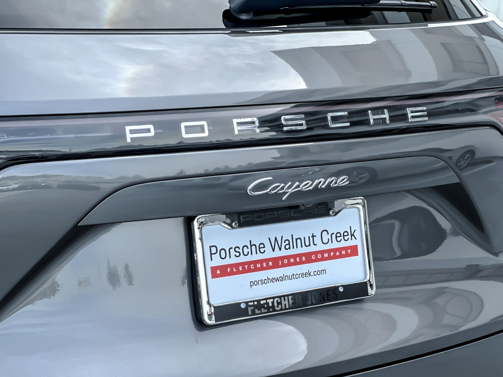 Used 2023 Porsche Cayenne image 27