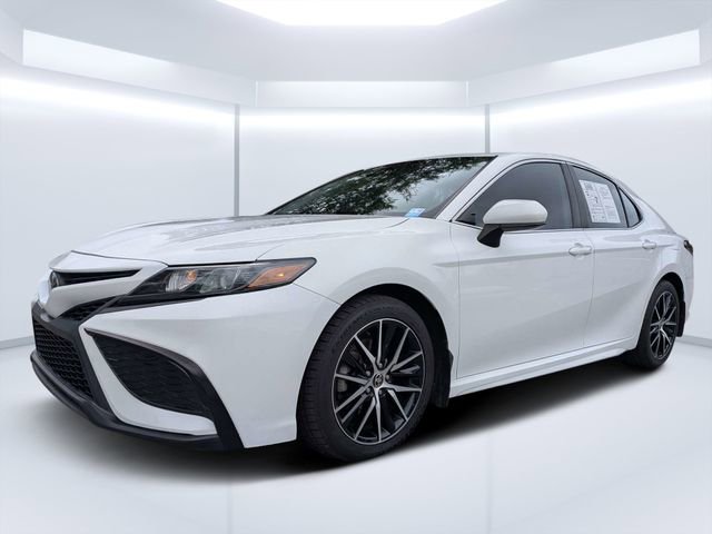 Used 2021 Toyota Camry SE FWD image 7