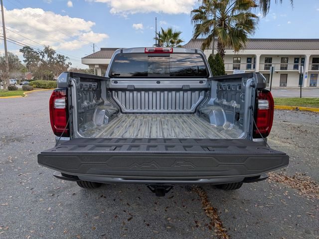 New 2026 GMC Canyon Elevation w/ Convenience Package image 14