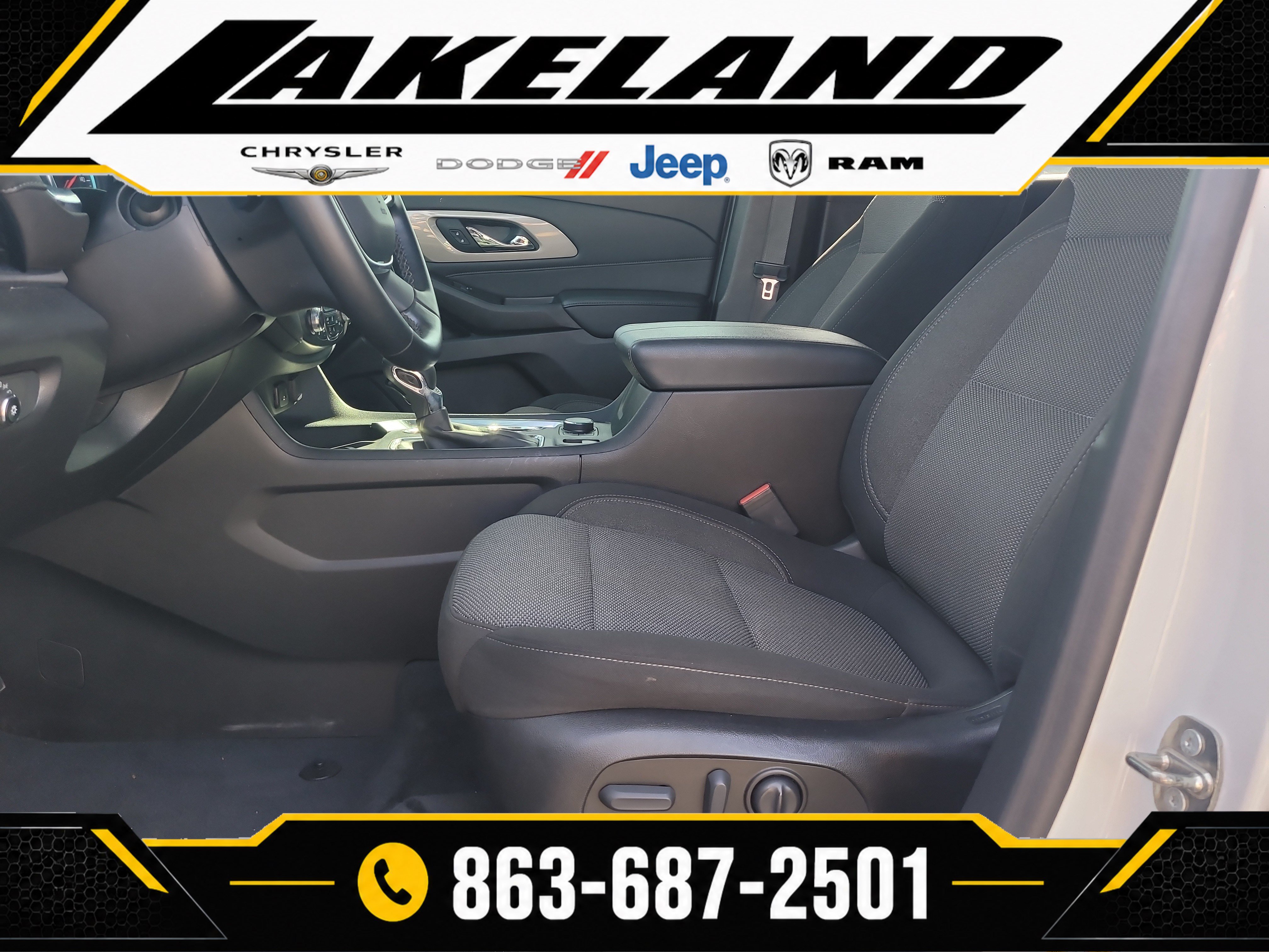 Used 2023 Chevrolet Traverse LT AWD/4WD image 17