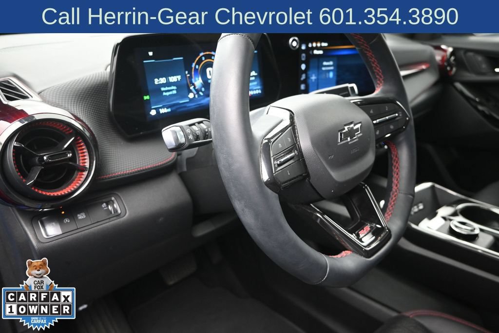 Certified 2025 Chevrolet Equinox RS w/ Safety and Technology Package FWD image 12