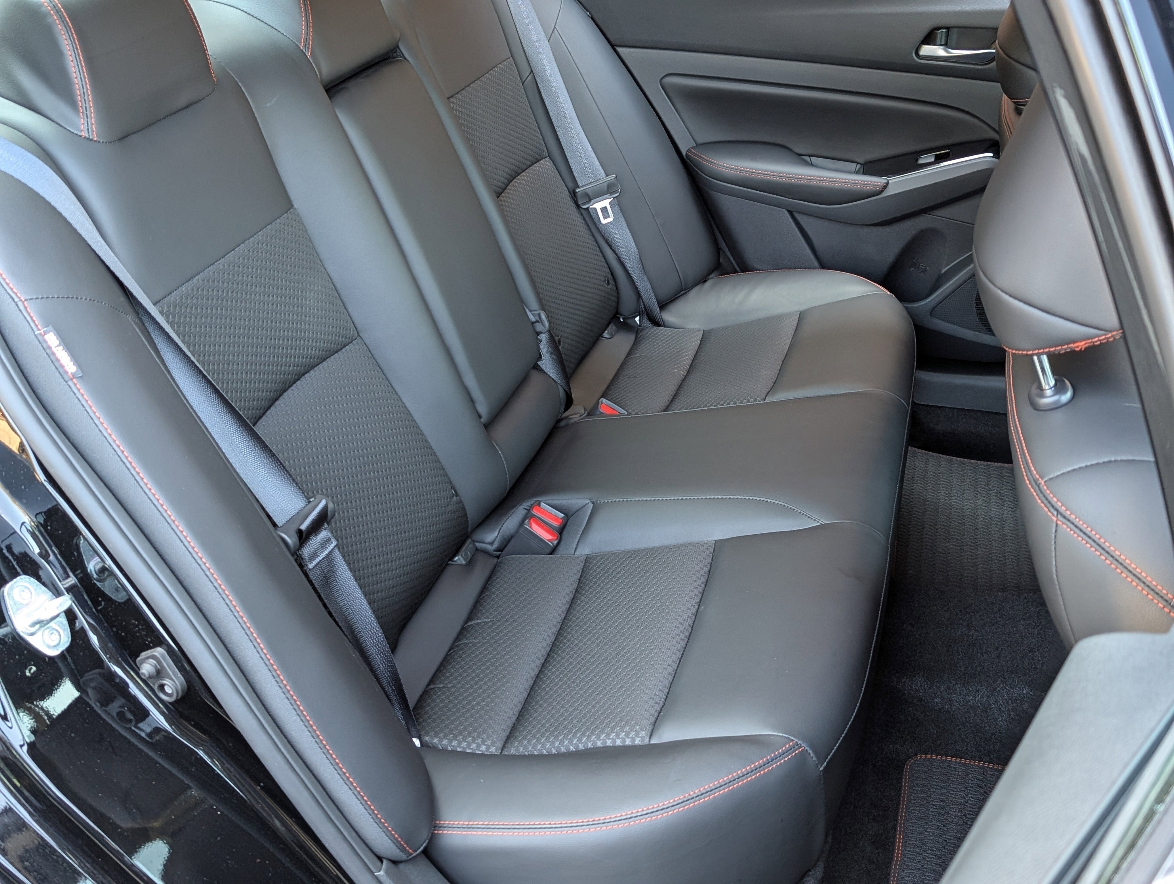 Used 2024 Nissan Altima 2.5 SR FWD image 19