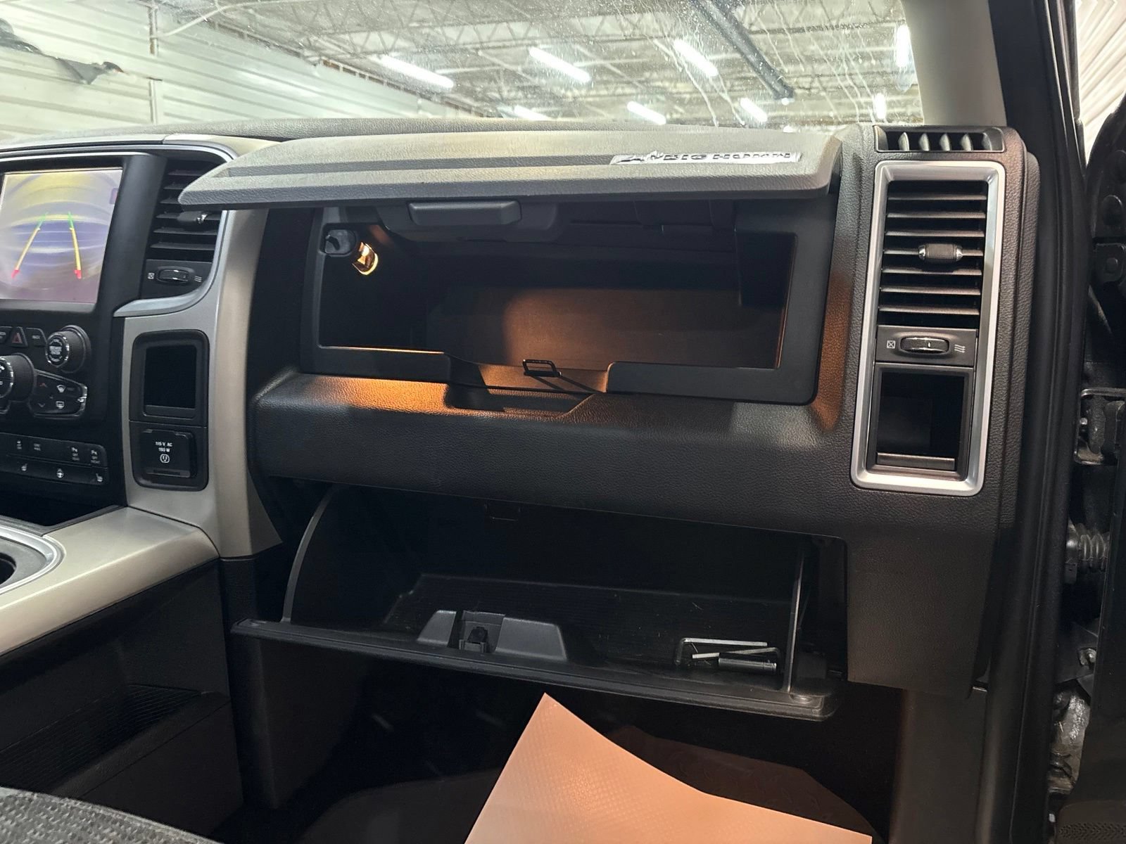 Used 2017 RAM 1500 Big Horn AWD/4WD image 30