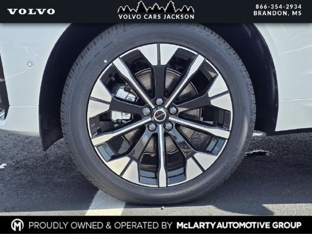 New 2026 Volvo XC60 B5 Plus w/ Protection Package Premier AWD/4WD image 24