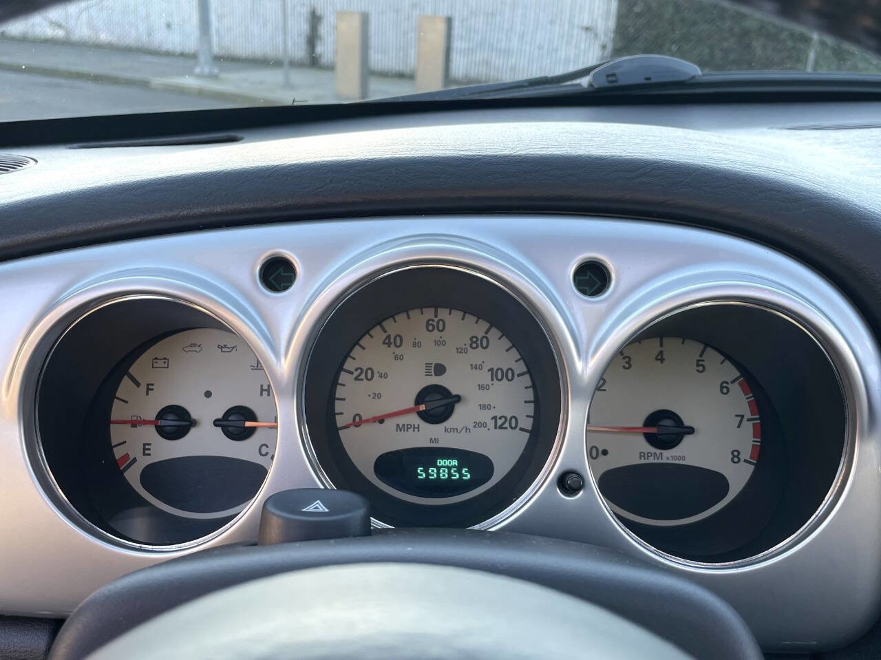 Used 2004 Chrysler PT Cruiser Limited image 13