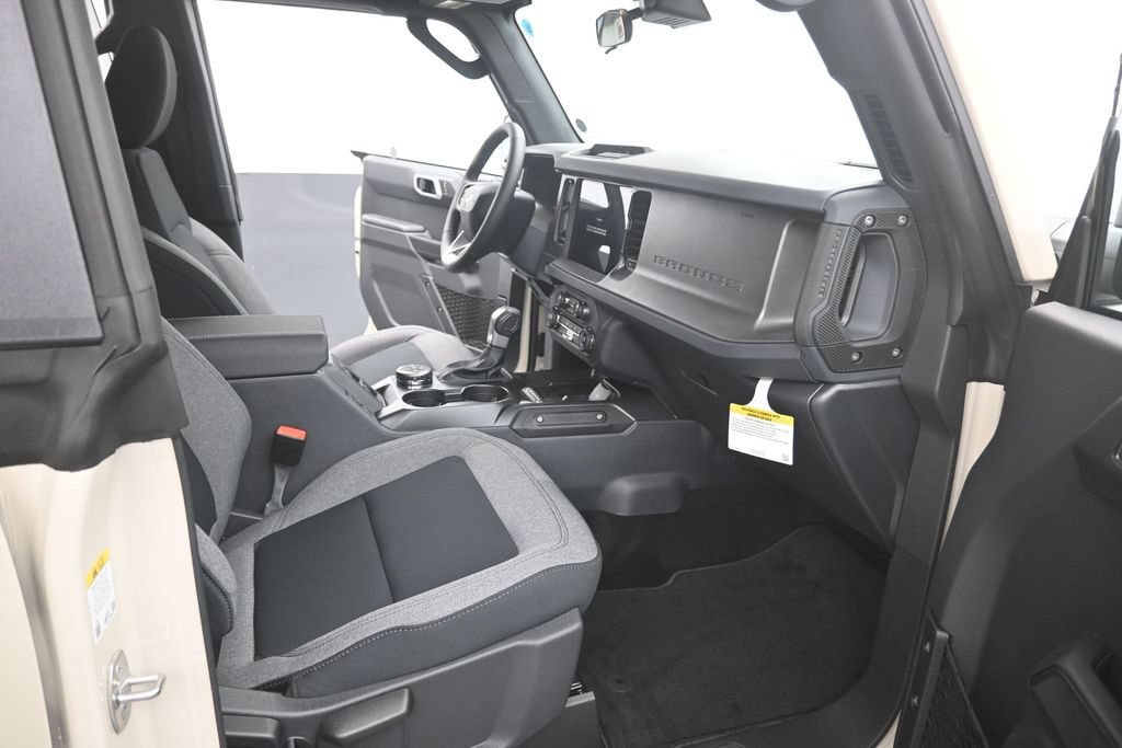 New 2026 Ford Bronco Big Bend AWD/4WD image 27