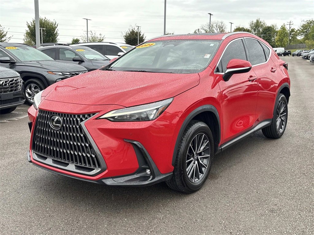 Used 2024 Lexus NX 250 FWD w/ Premium Package image 4