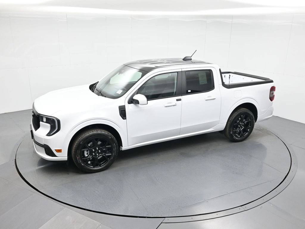 New 2025 Ford Maverick Lobo image 42