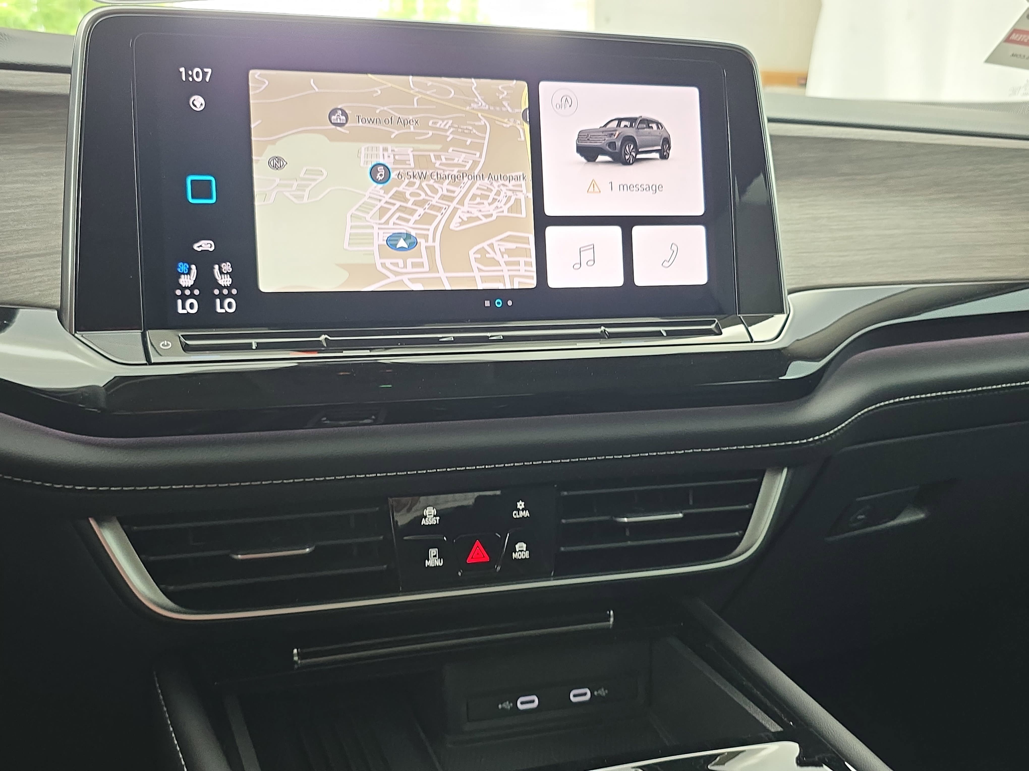 Certified 2025 Volkswagen Atlas SEL AWD/4WD image 21