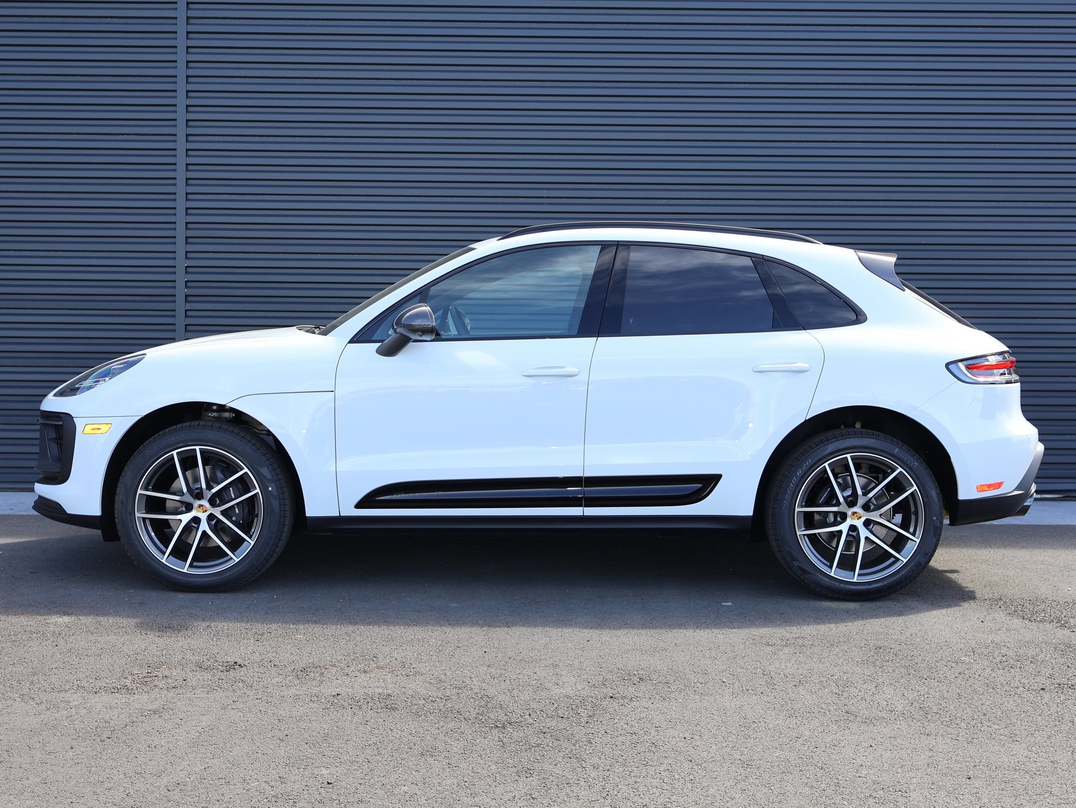 New 2026 Porsche Macan Turbo AWD/4WD image 2