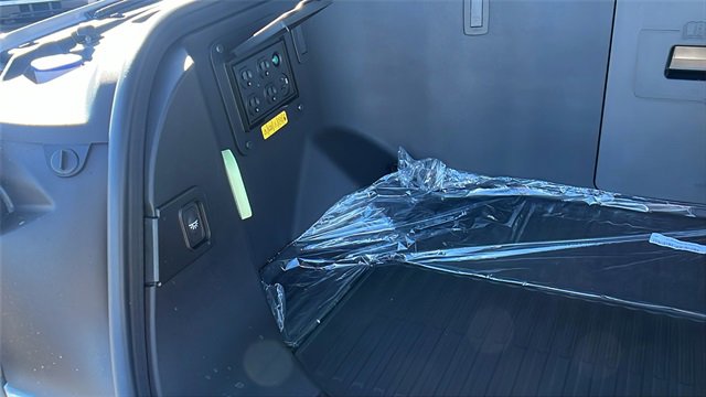 New 2025 Ford F150 Lightning Lariat image 13