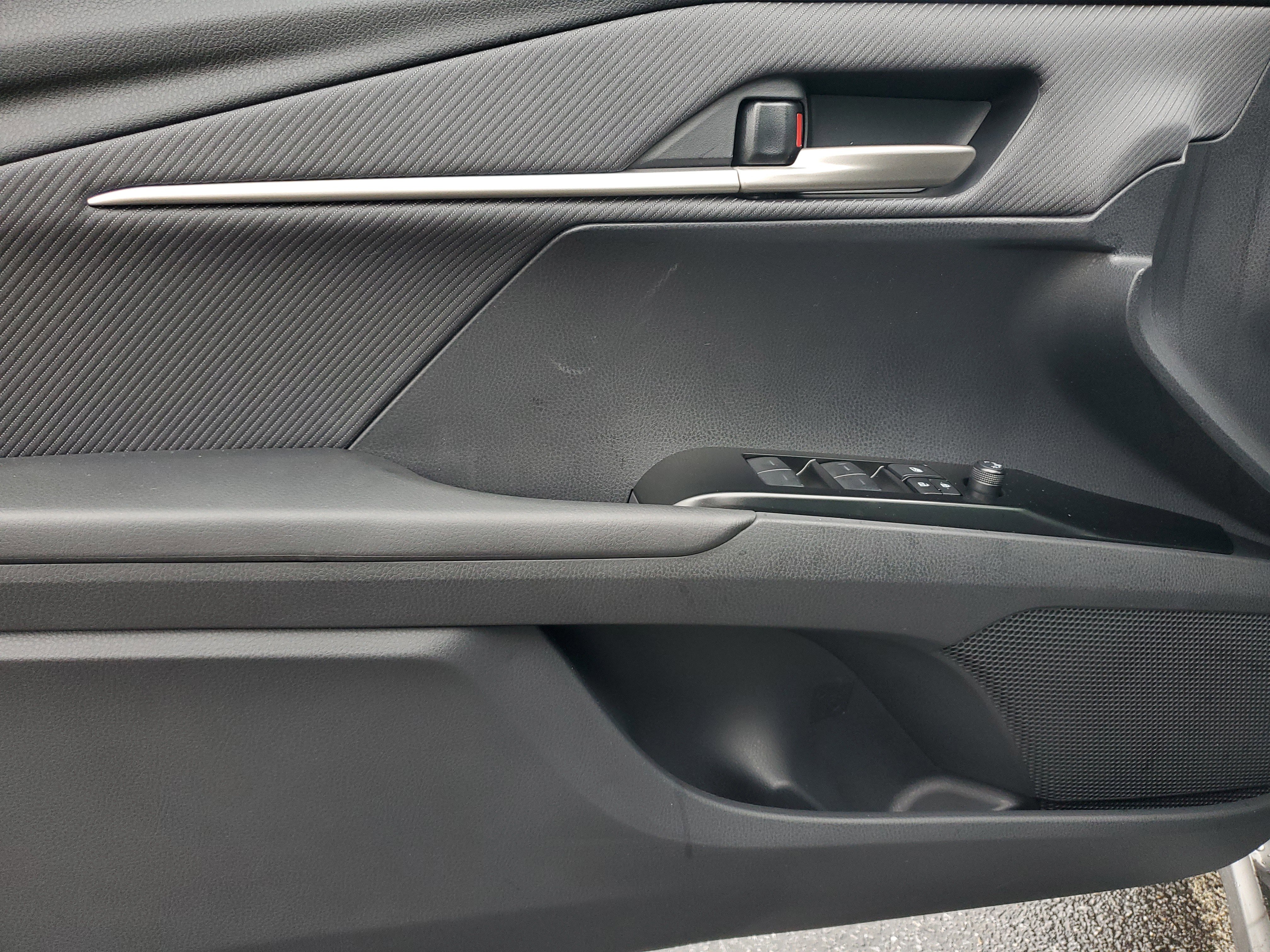 New 2026 Toyota Camry SE image 18