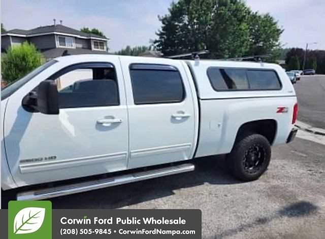 Used 2010 Chevrolet Silverado 2500 LTZ AWD/4WD image 4