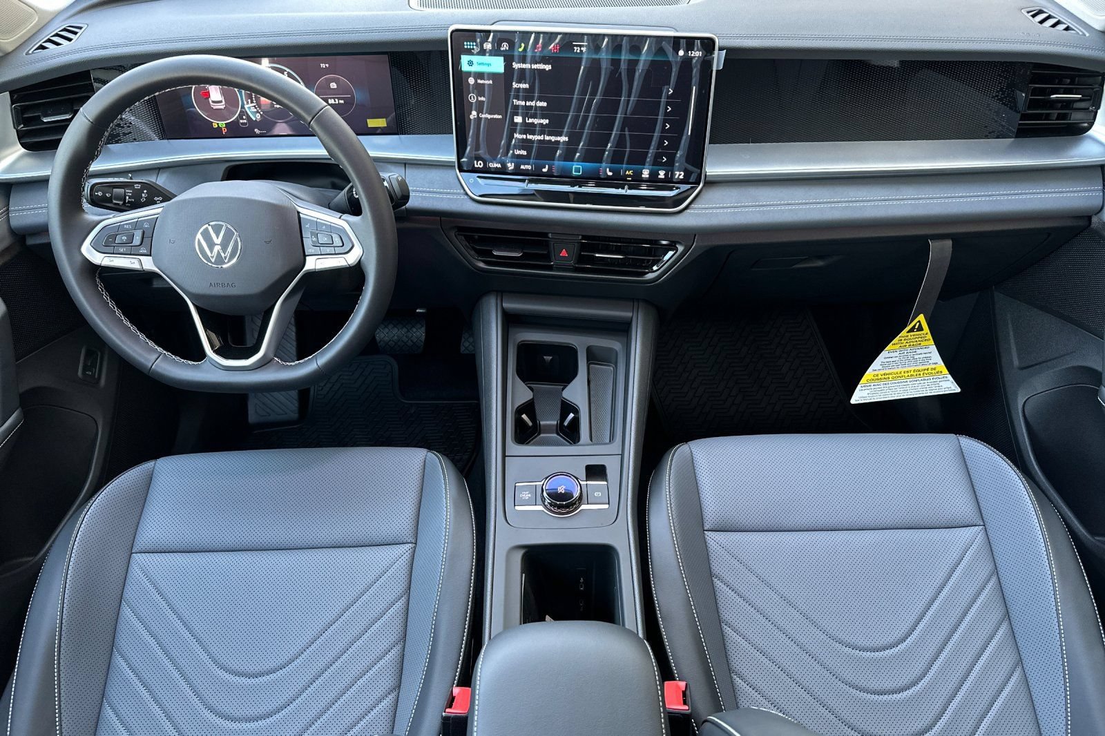New 2026 Volkswagen Tiguan SE FWD image 13