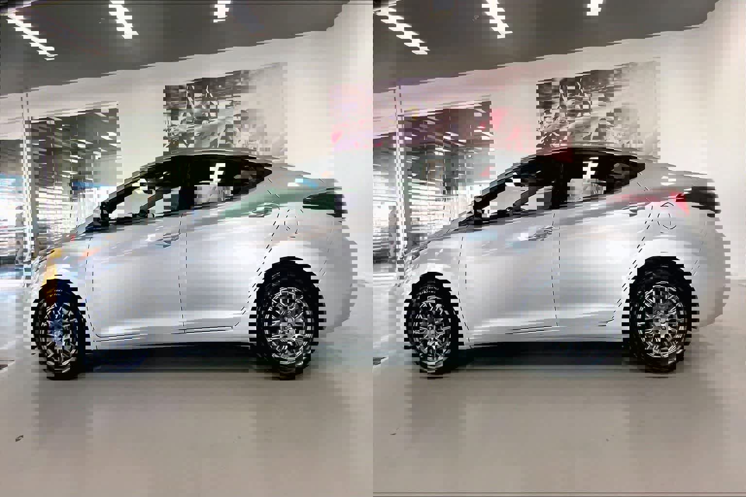 Used 2016 Hyundai Elantra SE image 3