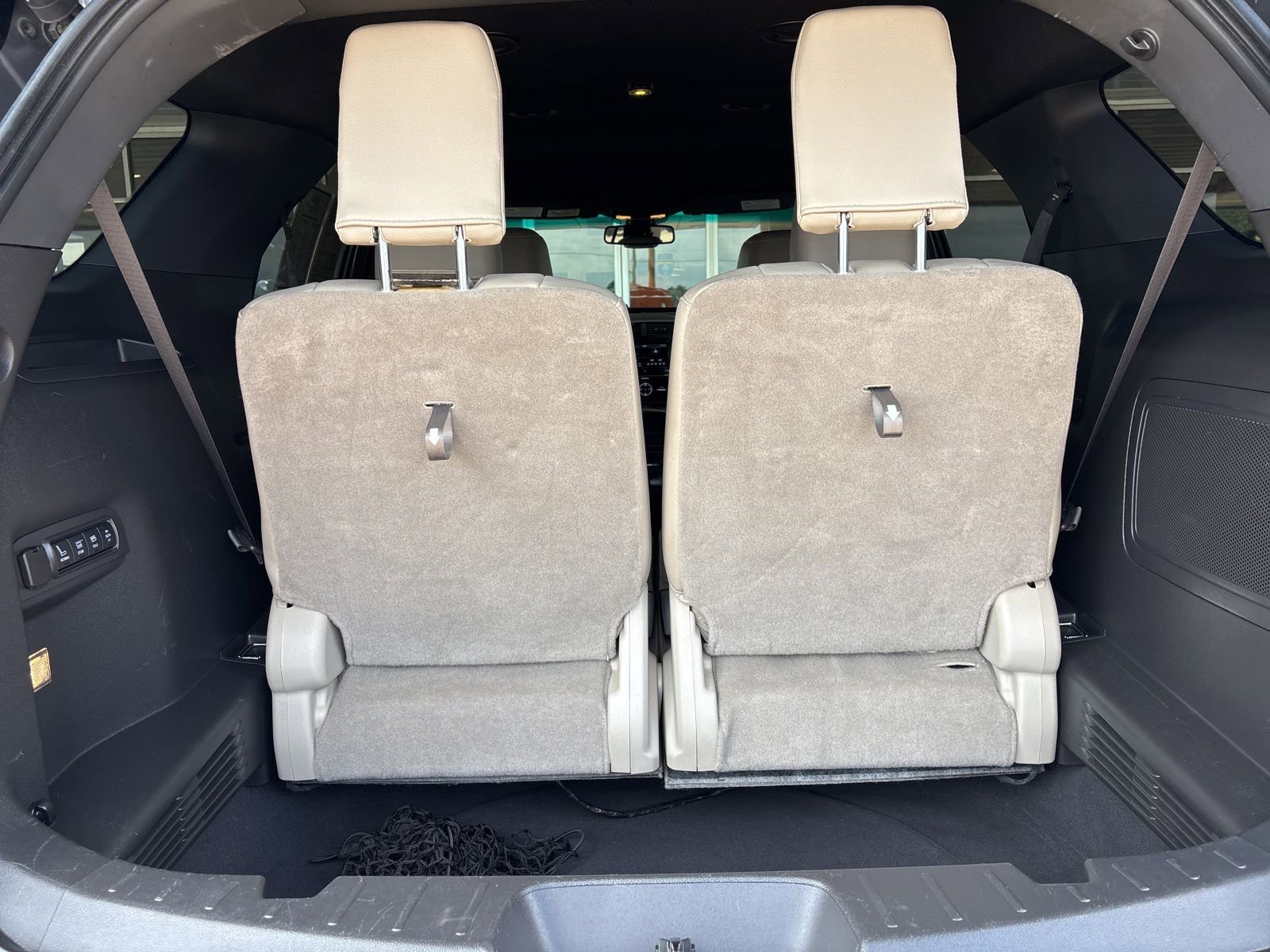 Used 2014 Ford Explorer Limited w/ Equipment Group 302A FWD image 16