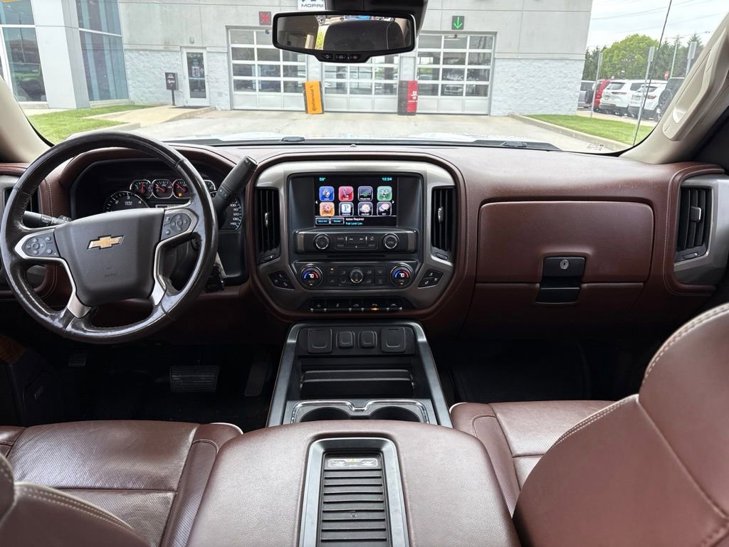 Used 2016 Chevrolet Silverado 1500 High Country w/ High Country Premium Package AWD/4WD image 10