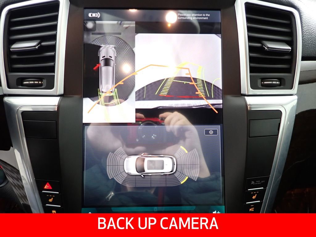 Used 2014 Mercedes-Benz GL 450 4MATIC image 3