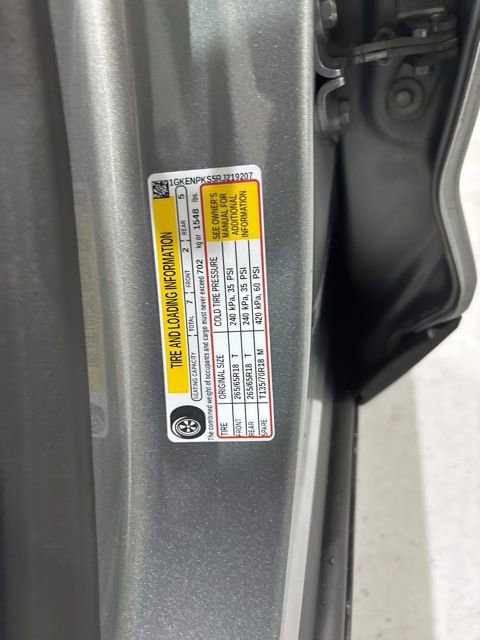 Used 2024 GMC Acadia AT4 w/ Luxury Package image 42