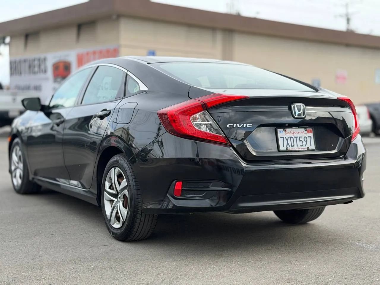 Used 2017 Honda Civic LX image 9