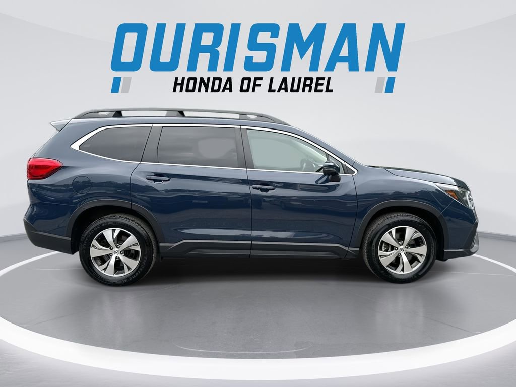 Used 2023 Subaru Ascent Premium AWD/4WD image 9
