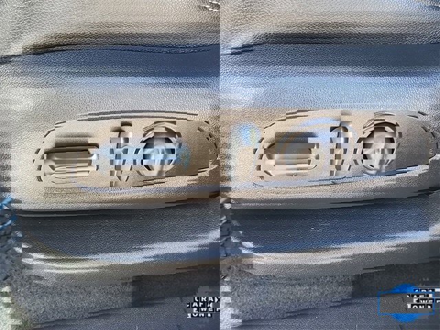 Used 2024 GMC Terrain SLT image 22