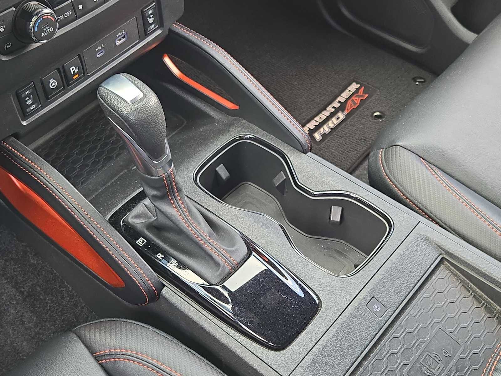 Used 2023 Nissan Frontier PRO-4X w/ Pro-4X Premium Package image 30