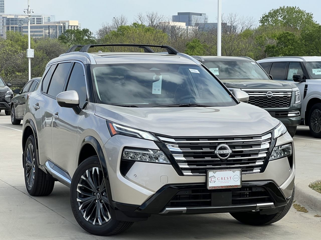 New 2026 Nissan Rogue Platinum w/ Platinum Premium Package image 2