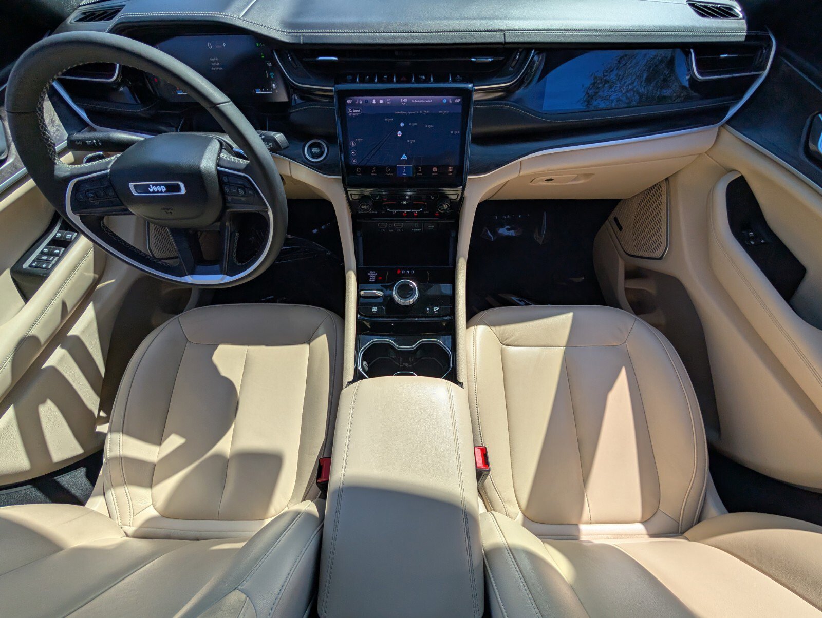 Used 2022 Jeep Grand Cherokee Limited 4xe image 14