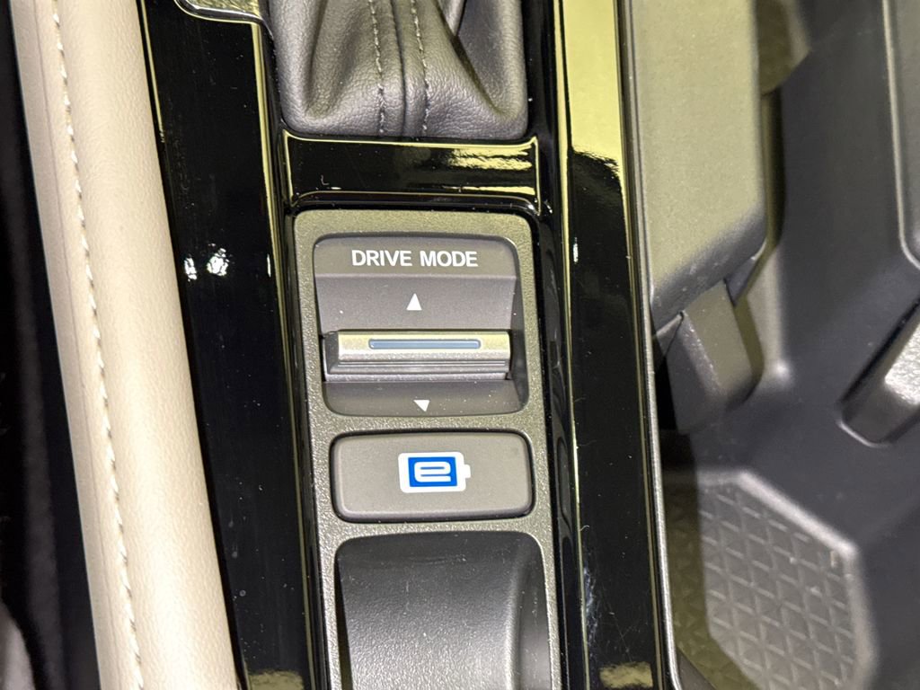 New 2026 Honda Accord Touring image 29
