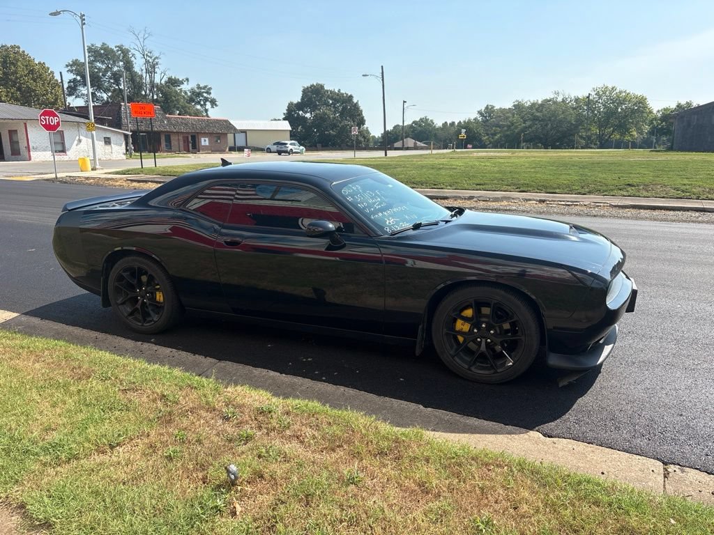 Used 2019 Dodge Challenger GT w/ Plus Package RWD image 7