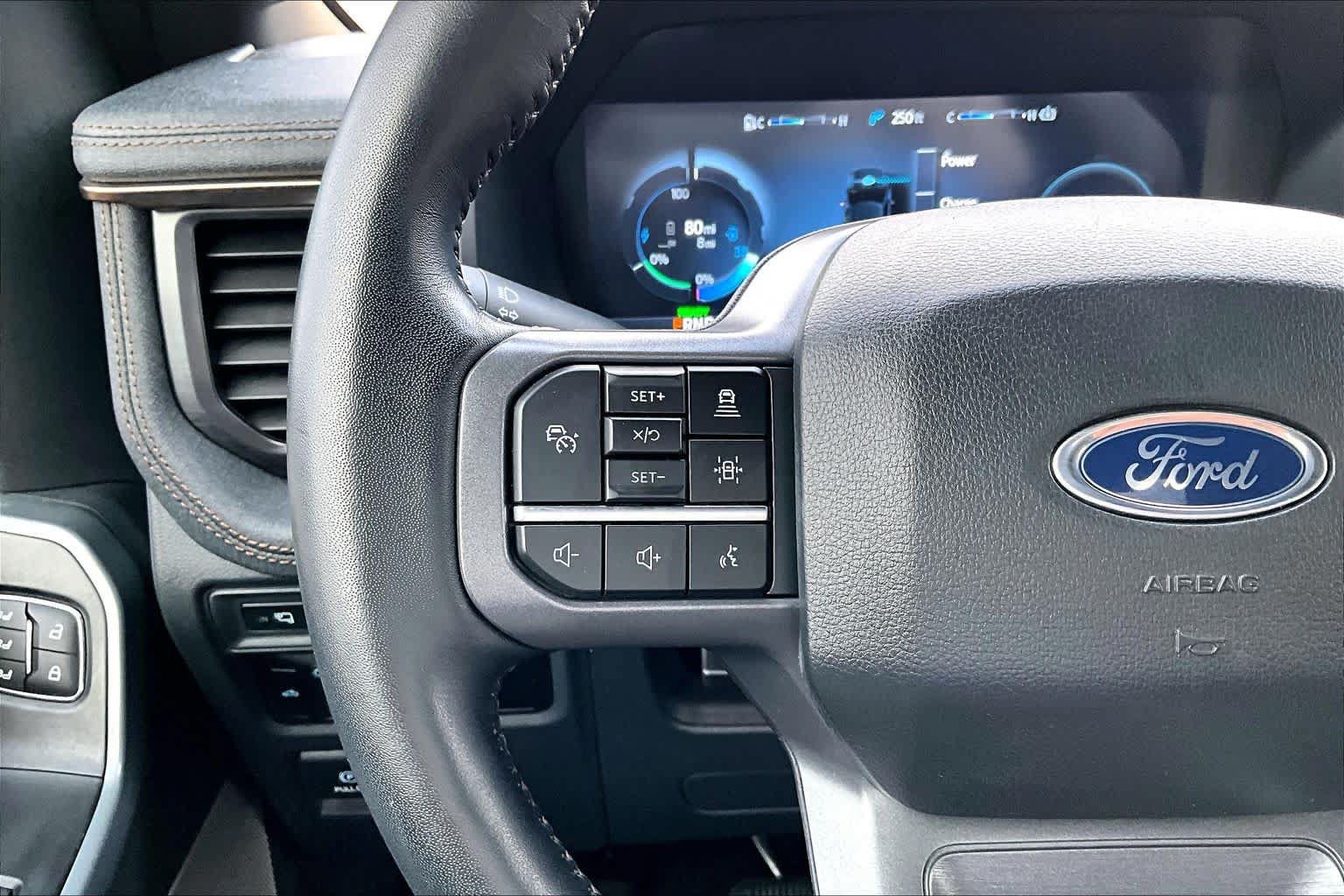 Used 2023 Ford F150 Lightning Lariat AWD/4WD image 23