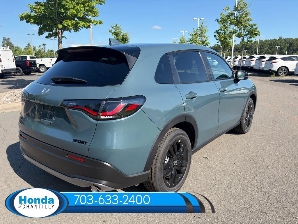 New 2027 Honda HR-V Sport image 7