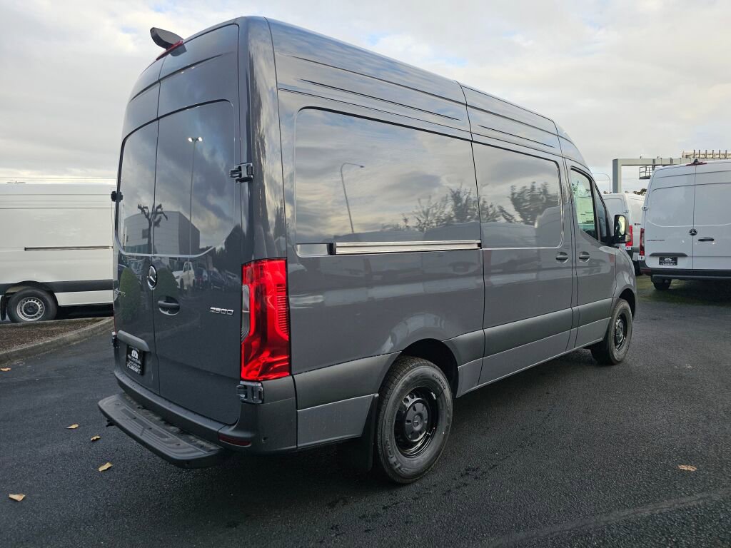 New 2025 Mercedes-Benz Sprinter 2500 image 6