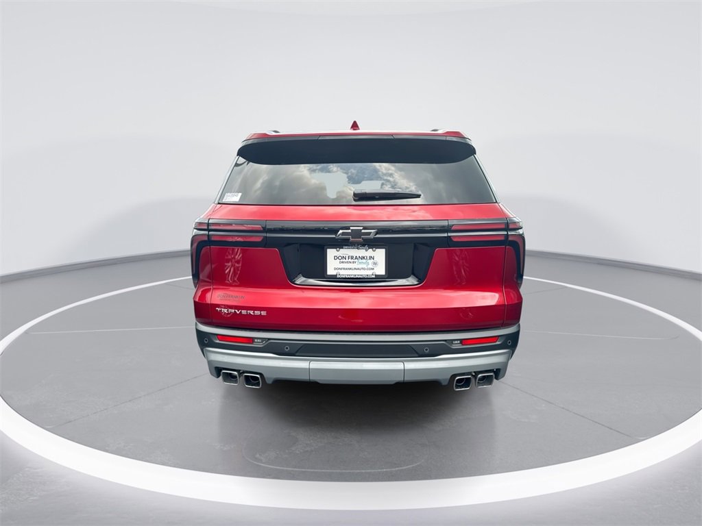 New 2025 Chevrolet Traverse LT w/ Enhanced Driving Package image 7