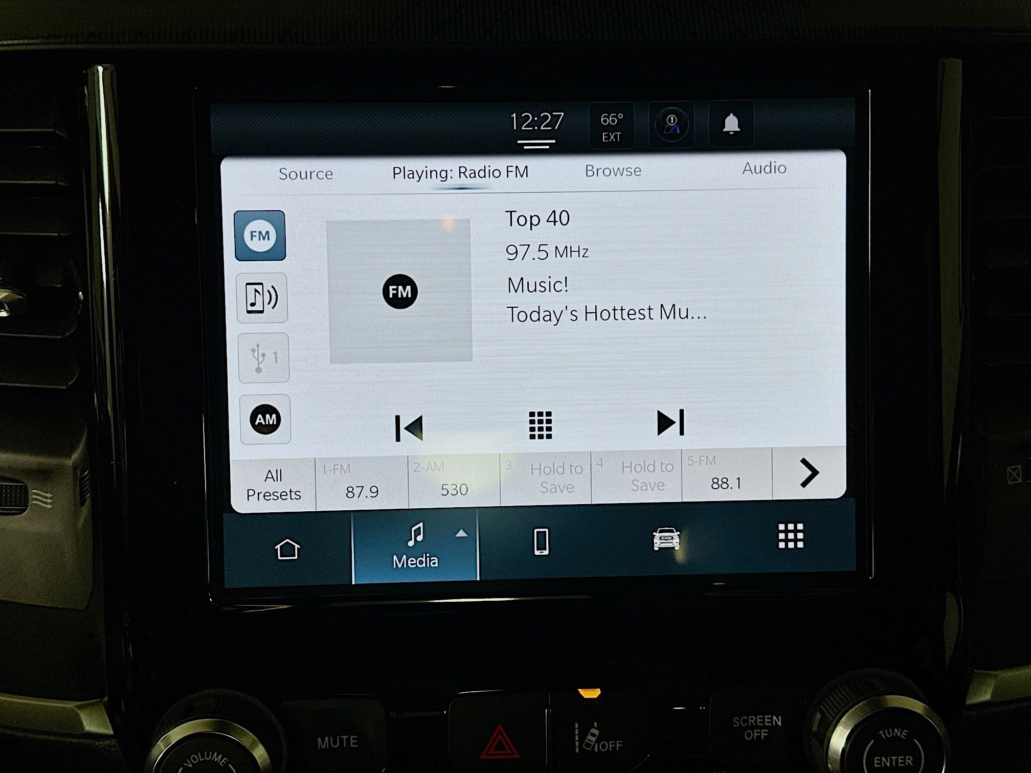 Used 2025 RAM 1500 Big Horn image 21