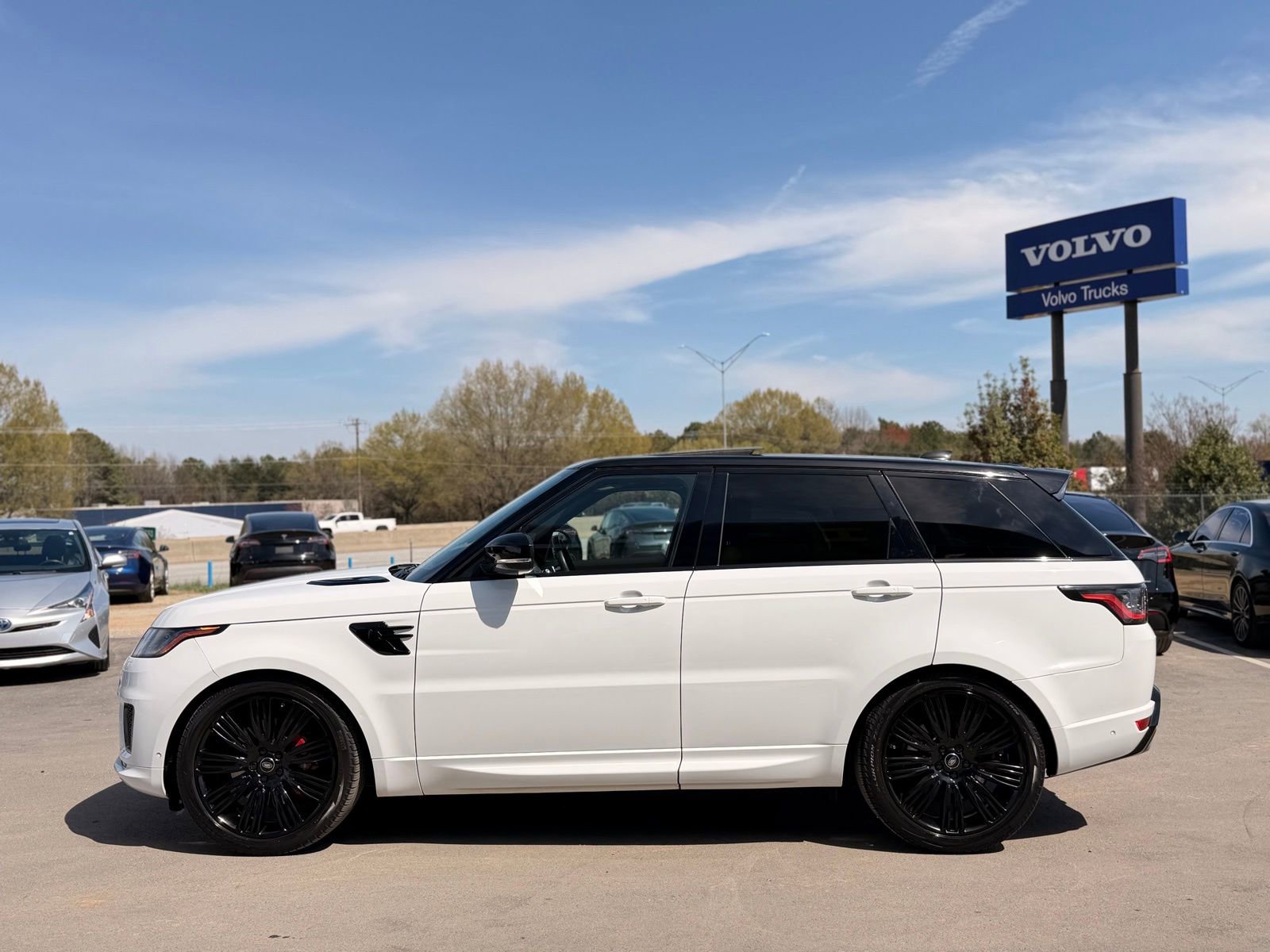 Used 2020 Land Rover Range Rover Sport HSE Dynamic image 10