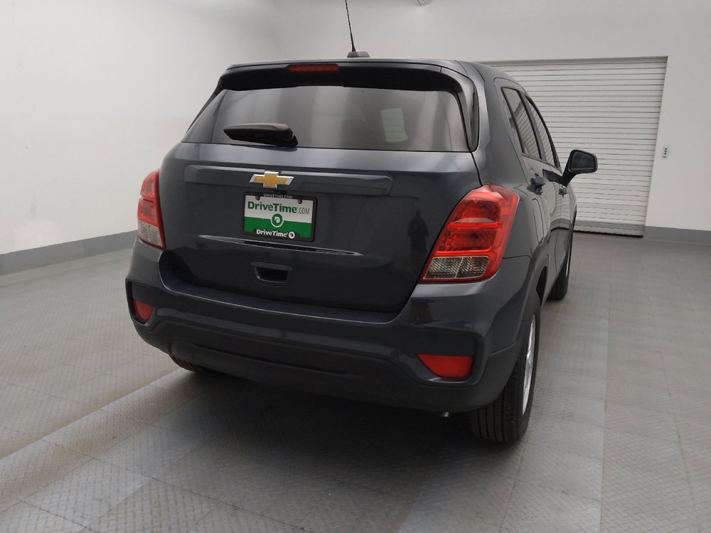 Used 2021 Chevrolet Trax LS w/ Tint and Cruise Package image 7